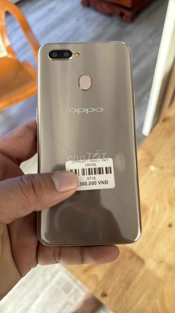 Oppo A7 F7 ram 4GB-64GB máy zin đẹp full chức năng