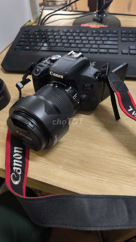 Máy ảnh Canon 800D, len 18-135 stm. Mua bán Máy ảnh, Máy quay tại Thị xã Sơn Tây Hà Nội được đăng bởi cao quốc uyên hình 1