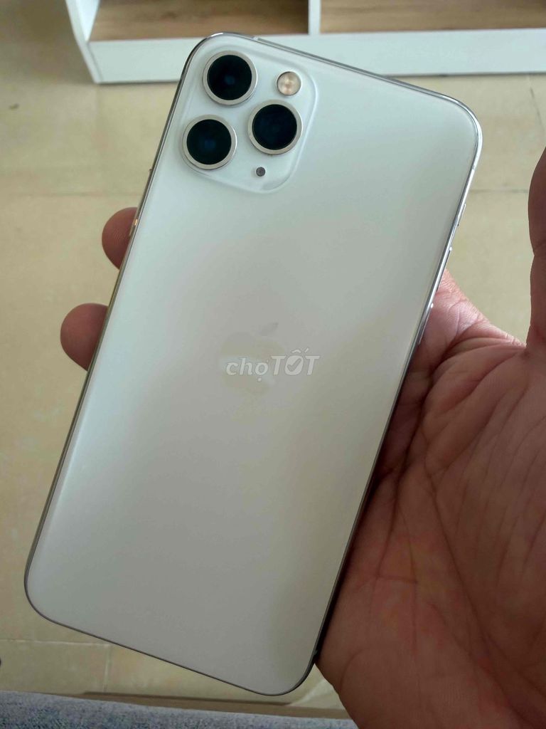 Apple iPhone 11 Pro 64GB pin 100%. Mua bán Điện thoại tại Quận Cẩm Lệ Đà Nẵng được đăng bởi Mylinh hình 1