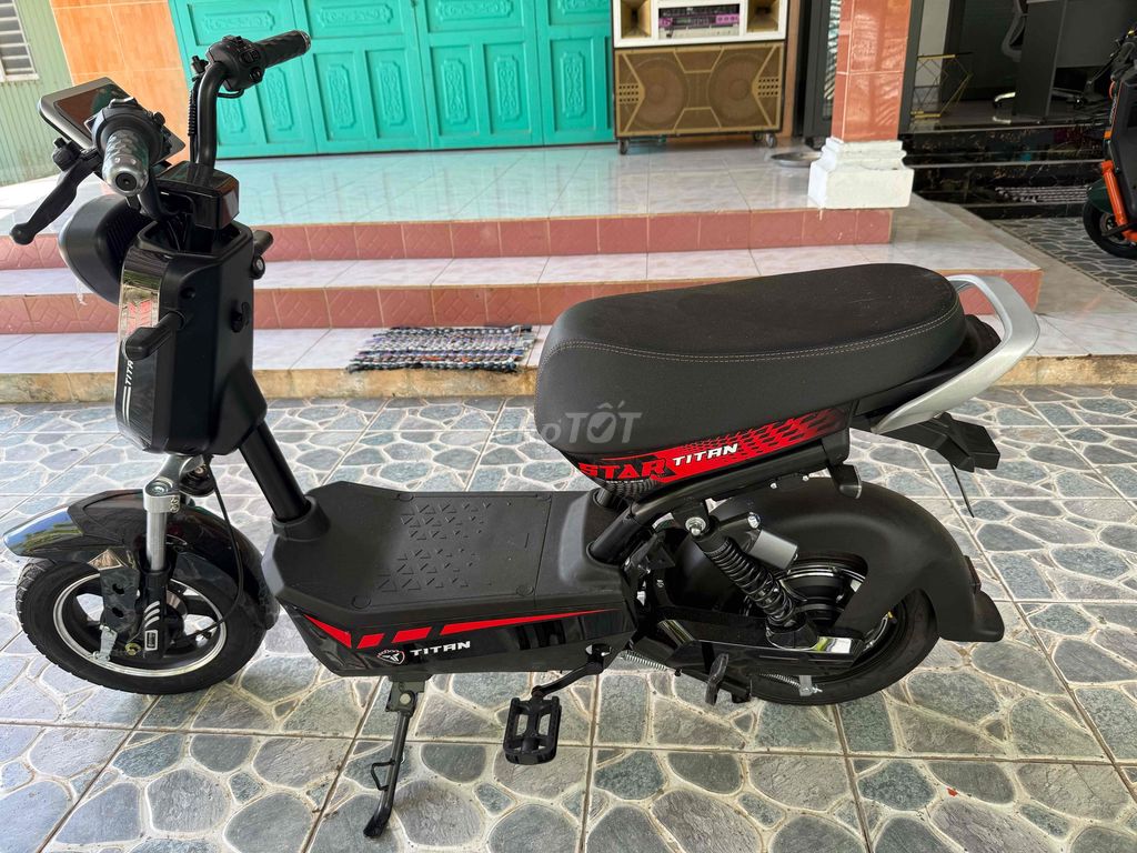 Xe đạp điện TiTan. Mua bán Xe điện tại Quận Bình Thuỷ Cần Thơ được đăng bởi XE ĐIỆN NEO hình 1