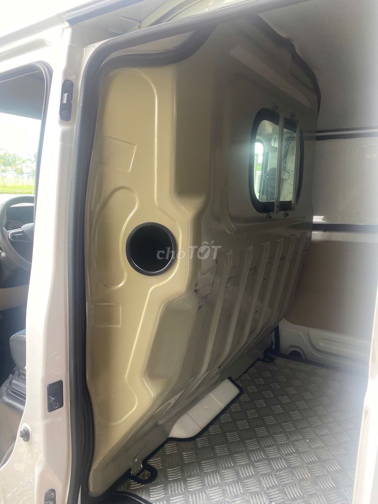 Xe tải van 945kg 2 chổ ngồi Thaco TF450 2023. Mua bán Ô tô tại Huyện Hóc Môn Tp Hồ Chí Minh được đăng bởi Nguyen hình 6