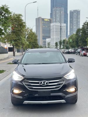 Hyundai Santafe full xăng 2016, màu đen,số tự động