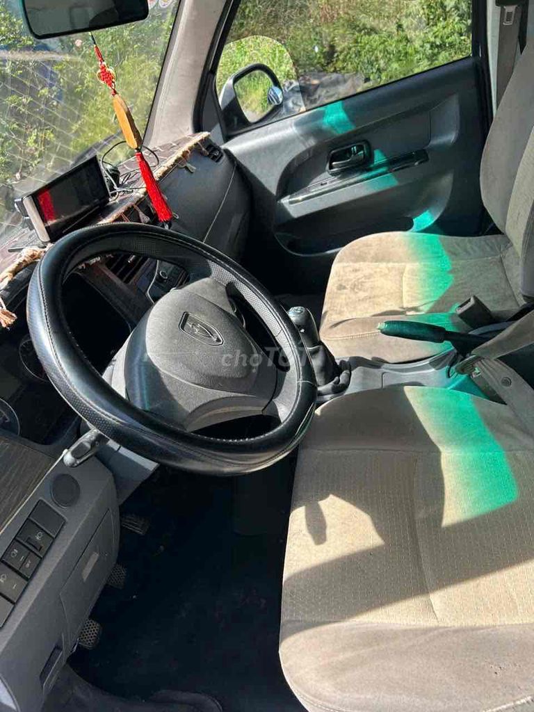 990kg đời 2017. thùng dài 2m90. mấy lạnh ok. Sơn z. Mua bán Xe tải, xe ben tại Thành phố Dĩ An Bình Dương được đăng bởi Tuan hình 7