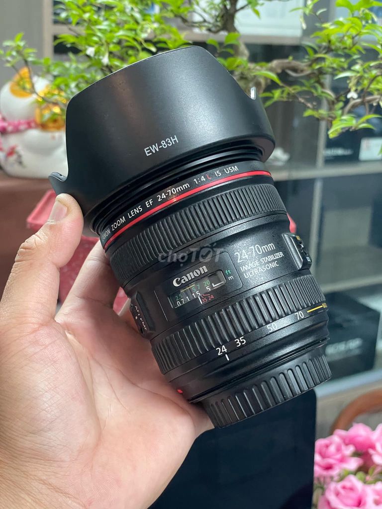 Canon 24-70 f4 is ngoại hình keng