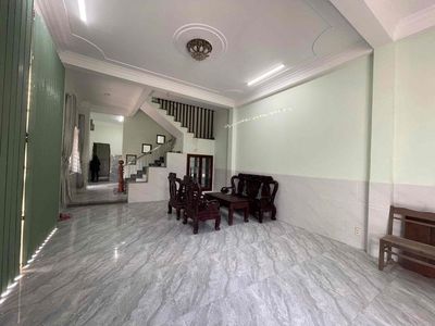 Аренда · 3 комн. · 111 м² · Quận Cẩm Lệ, ул. Đường Đô Đốc Lộc