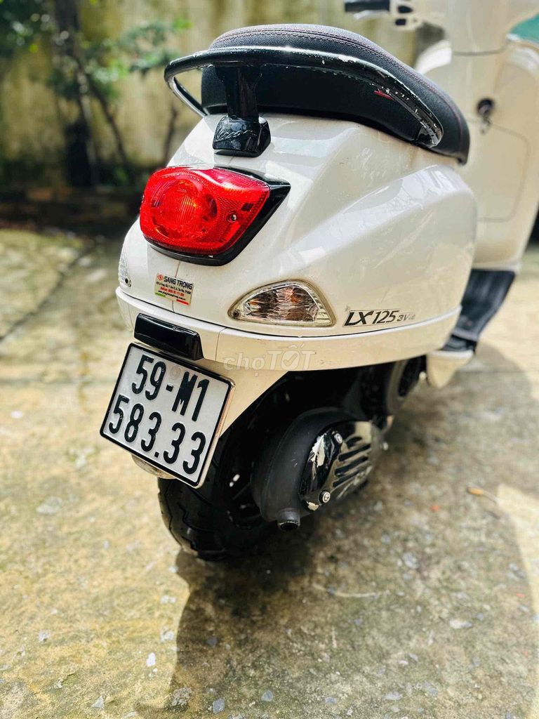 Piaggio Vespa LX 2014 Trắng. Mua bán Xe máy tại Quận 12 Tp Hồ Chí Minh được đăng bởi Ta Thanh Thai hình 2
