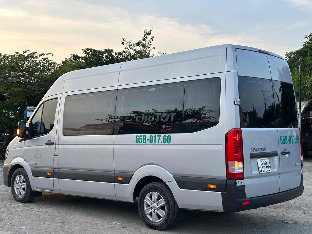 Hyundai Solati 2019 không kinh doanh zin rất đẹp. Mua bán Ô tô tại Quận Bình Tân Tp Hồ Chí Minh được đăng bởi Xe Hồng Minh hình 3