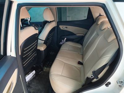 SsangYong Tivoli 2018 Trắng