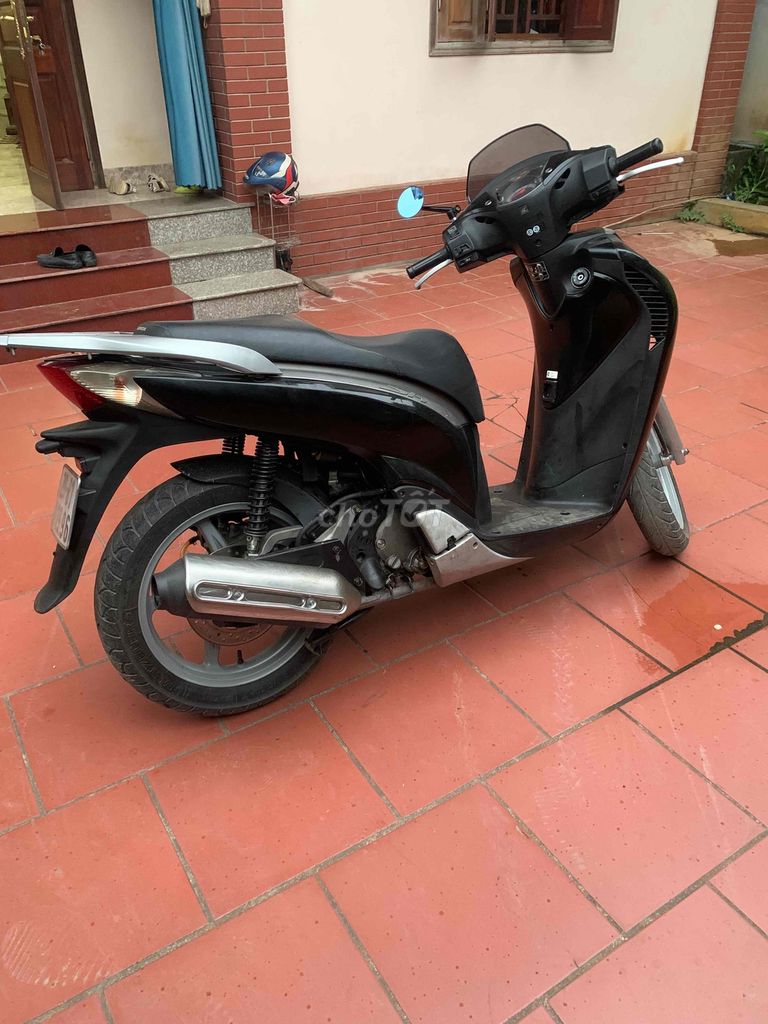 SH125 nhập khẩu Ý nguyên chiếc. không phải thợ. Mua bán Xe máy tại Huyện Chương Mỹ Hà Nội được đăng bởi Quy Dung hình 1