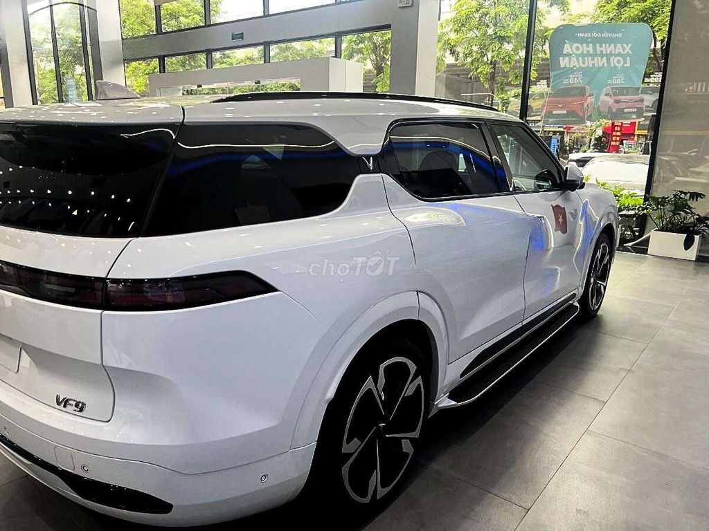 VF9 2025 - NGỒI 1 LẦN LÀ MÊ - BỎ LUÔN XE XĂNG !. Mua bán Ô tô tại Thành phố Thủ Đức Tp Hồ Chí Minh được đăng bởi VINFAST XANH THỦ ĐỨC hình 4