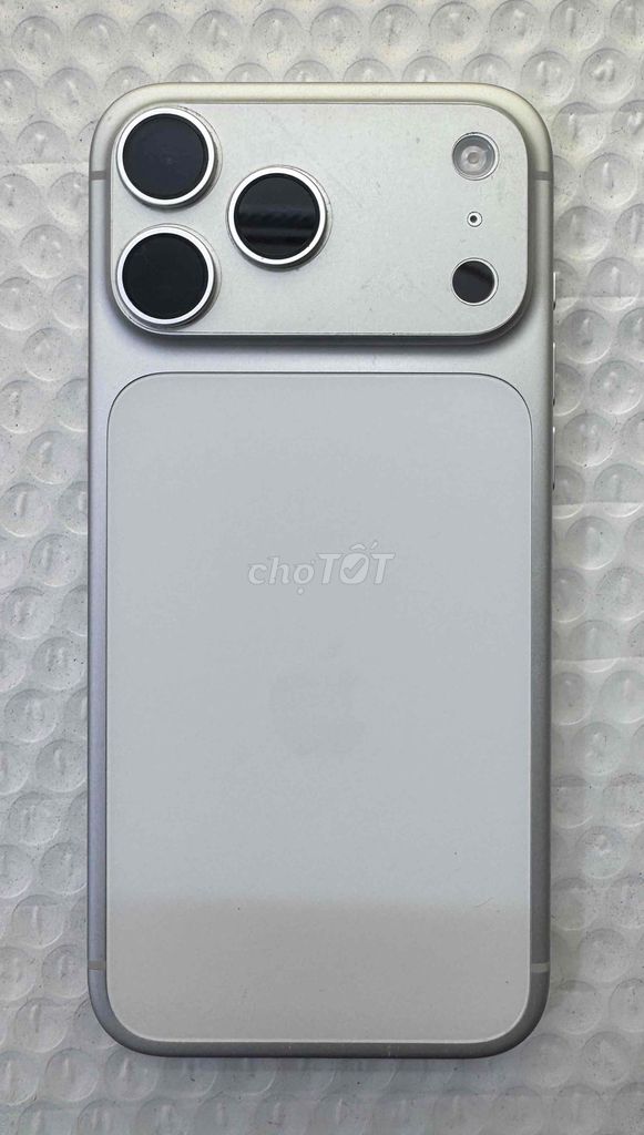 iPhone 17 Pro Max 512GB Trắng Hồng Kông. Mua bán Điện thoại tại Quận Lê Chân Hải Phòng được đăng bởi Phuong hình 1
