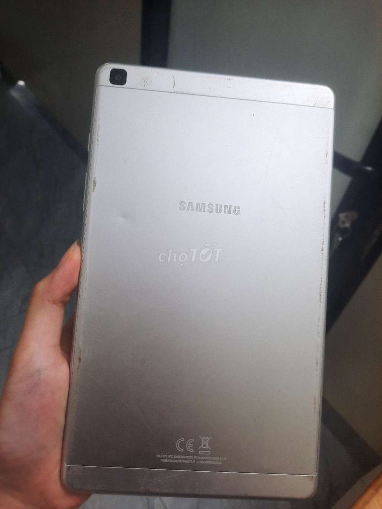 Samsung Máy tính bảng Bạc. Mua bán Máy tính bảng tại Huyện Thanh Trì Hà Nội được đăng bởi Quynh Ng hình 1