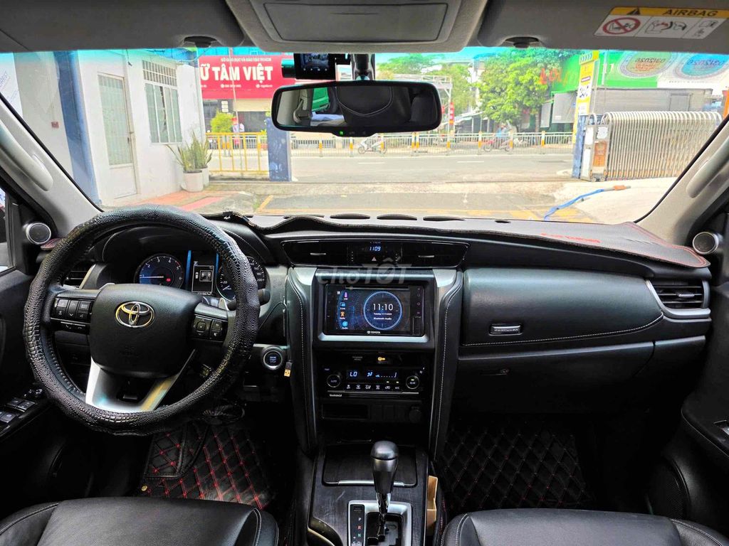 Toyota Fortuner 2021 Dầu AT Xe Xuất HĐ Cty. Mua bán Ô tô tại Quận Tân Phú Tp Hồ Chí Minh được đăng bởi Trọng Nghĩa Auto Xe Lướt Miền Nam hình 5