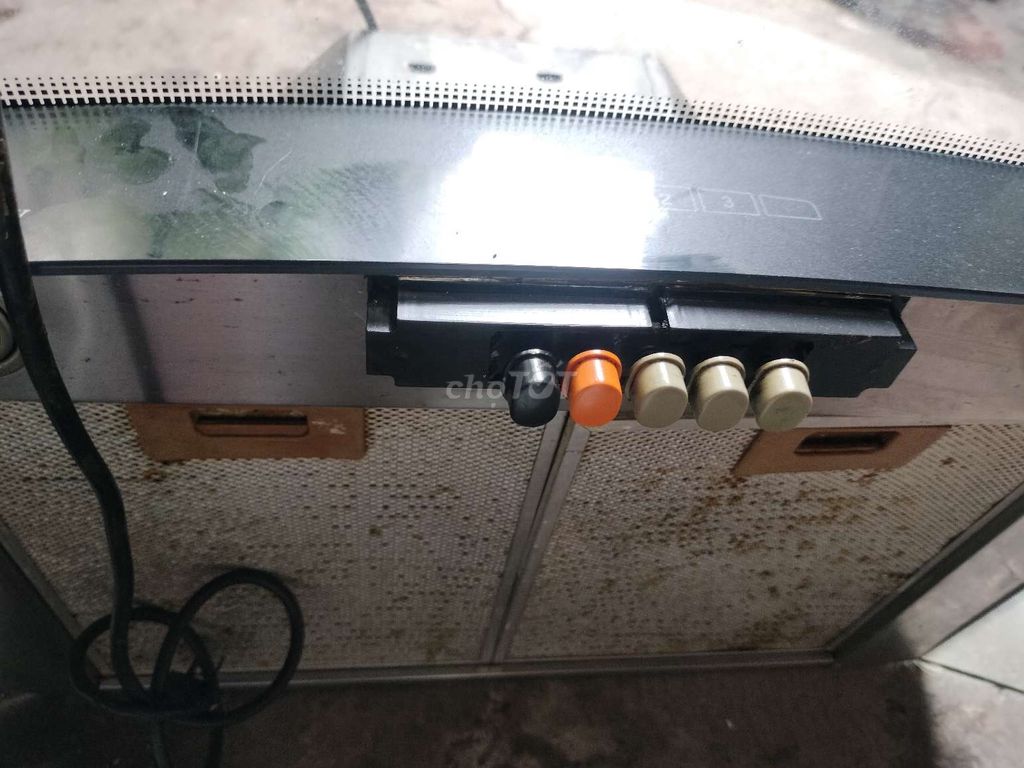 Máy hút mùi VALENTI H739S. Mua bán Bếp, lò, đồ điện nhà bếp tại Quận 12 Tp Hồ Chí Minh được đăng bởi Duc Đang hình 1