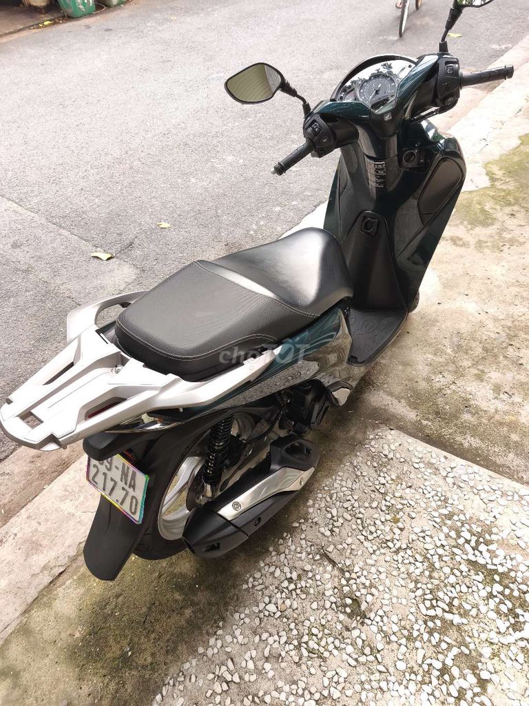 Хонда SH 125 CBS 2019 Мосс Грин 13 000 км