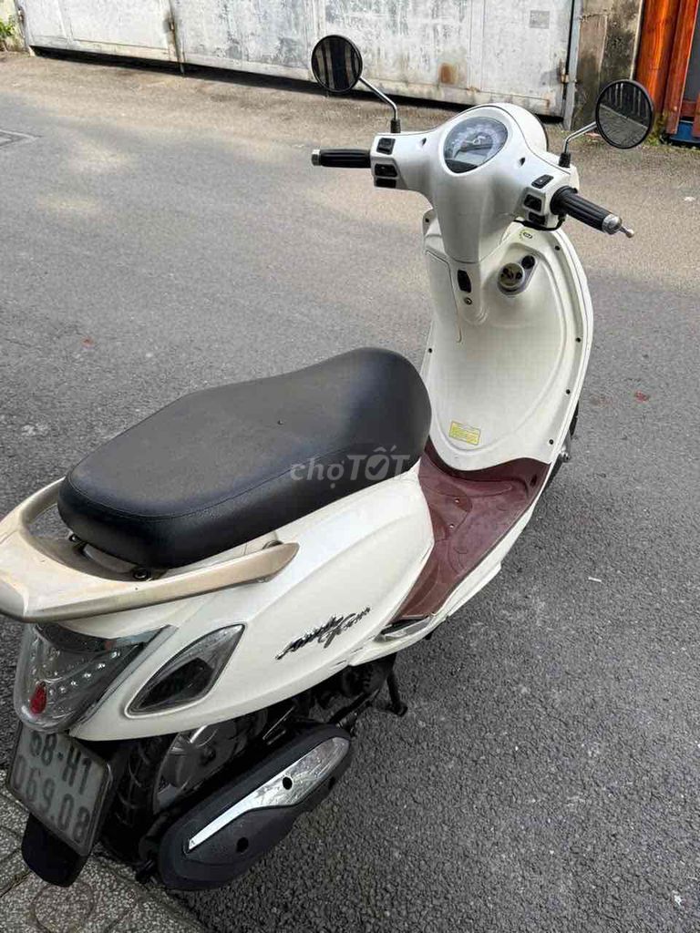 SYM Attila Venus Fi 125 Trắng đẹp nguyên bản. Mua bán Xe máy tại Thành phố Thủ Đức Tp Hồ Chí Minh được đăng bởi Nguyễn hảo hình 2