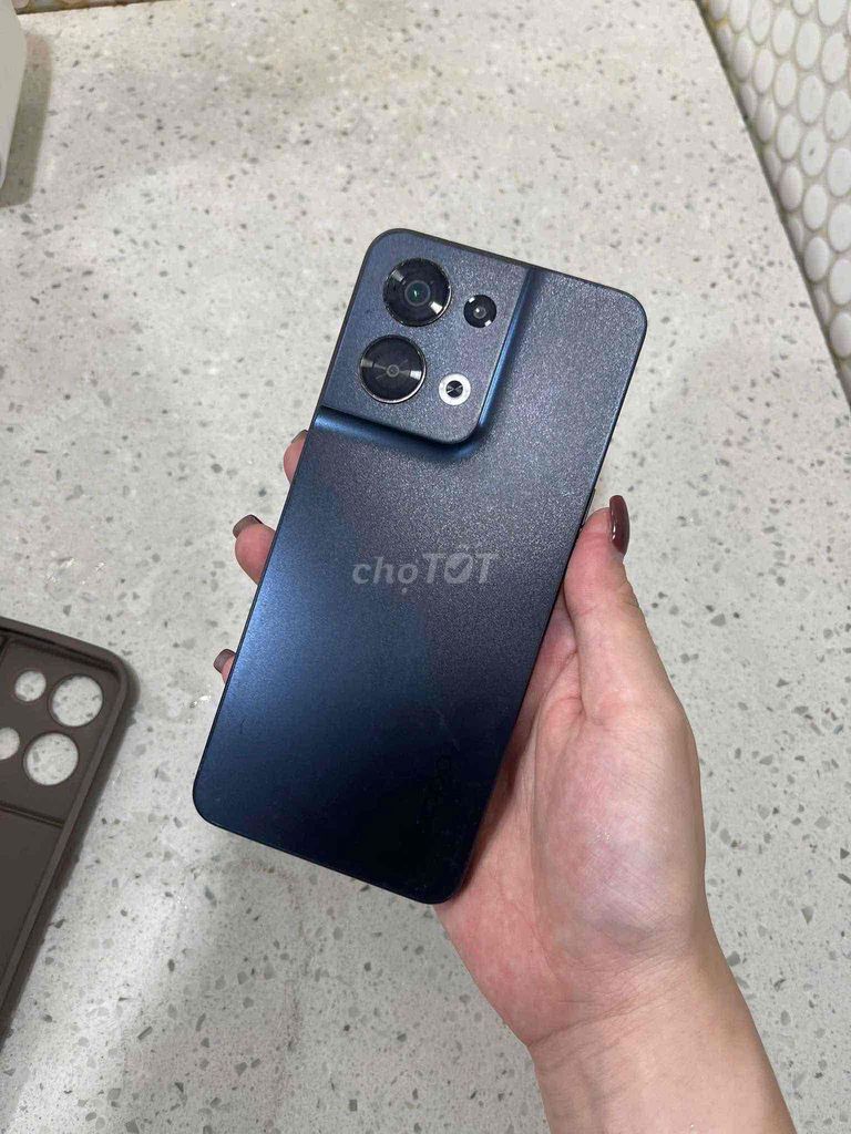 OPPO Reno8 5G 256GB Đen Like New. Mua bán Điện thoại tại Quận Tân Phú Tp Hồ Chí Minh được đăng bởi Minh Dũng hình 1