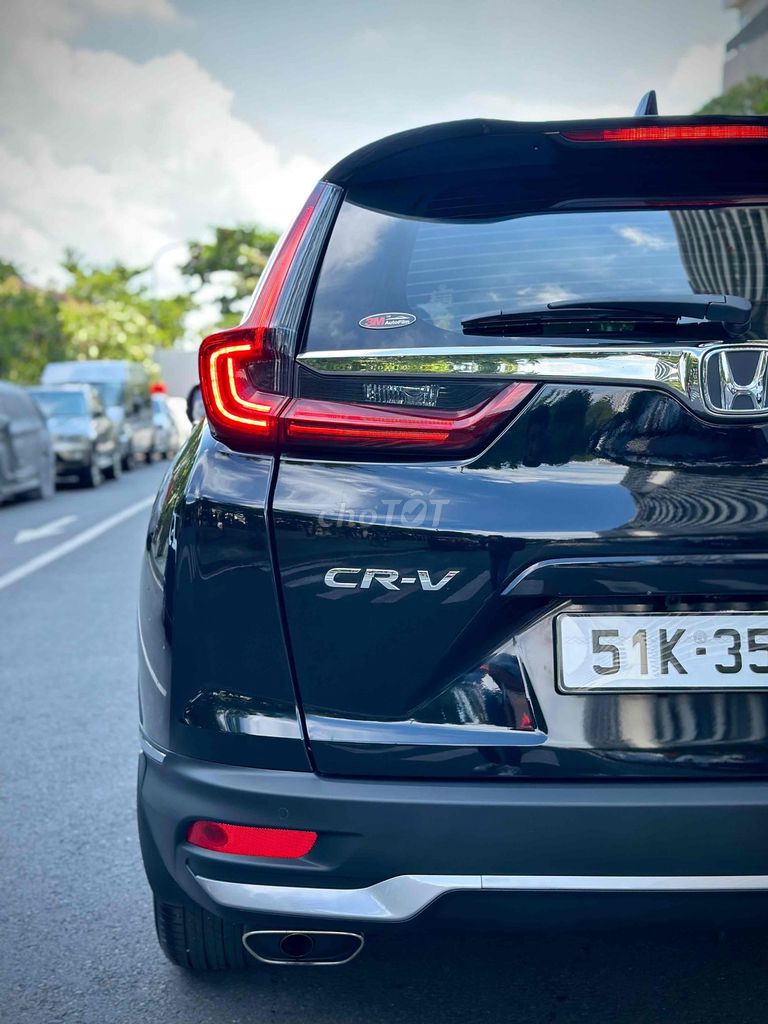 Honda CRV L-Sensing Đk 1/2023  Odo 19.000 km NhưMớ. Mua bán Ô tô tại Quận 8 Tp Hồ Chí Minh được đăng bởi Hiếu Trần hình 12