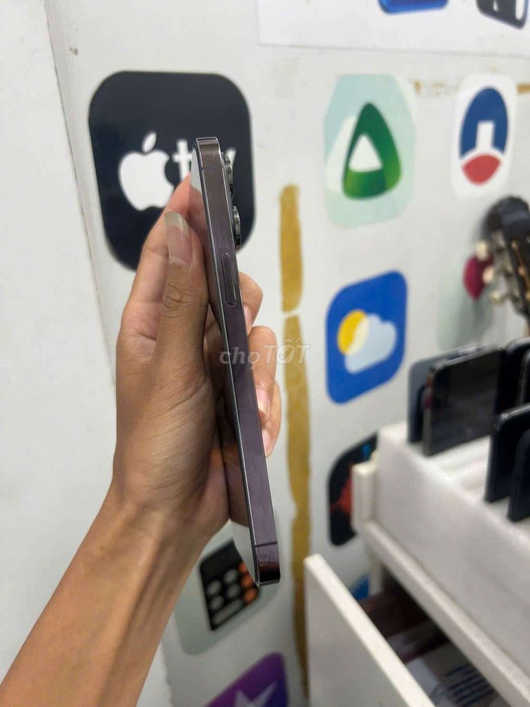 Apple iPhone 14 Pro Max 256GB Tím Đã sử dụng. Mua bán Điện thoại tại Quận Hà Đông Hà Nội được đăng bởi A chung hình 1