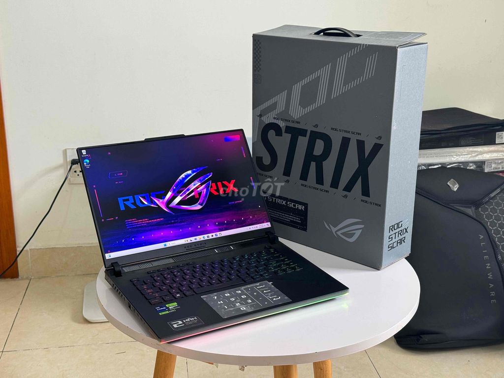 ASUS ROG Strix Scar 16 i9 13980HX RTX 4080 12G 99%