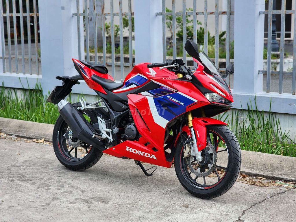 CBR150R 2022 new 99% 170km mới keng. Mua bán Xe máy tại Huyện Nhà Bè Tp Hồ Chí Minh được đăng bởi Yên Trí Motor Nhà Bè hình 1
