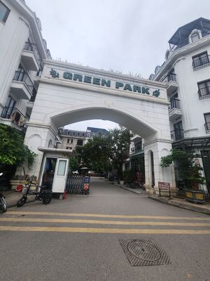 BIỆT THỰ LIỀN KỀ -THANG MÁY - LÔ GÓC - VỈA HÈ  - FULL HẾT NỘI THẤT. Mua bán văn phòng, mặt bằng kinh doanh tại Quận Hoàng Mai Hà Nội được đăng bởi Minh Ánh