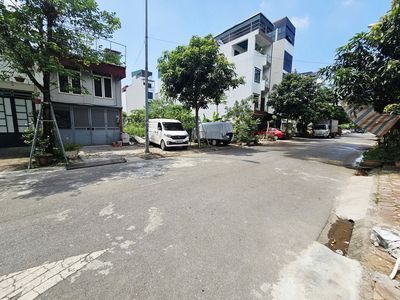 CỰC PHẨM 60M2, ĐẤT TĐC TRÂU QUỲ, GIA LÂM, ĐƯỜNG VỈA HÈ, 3 OTO TRÁNH