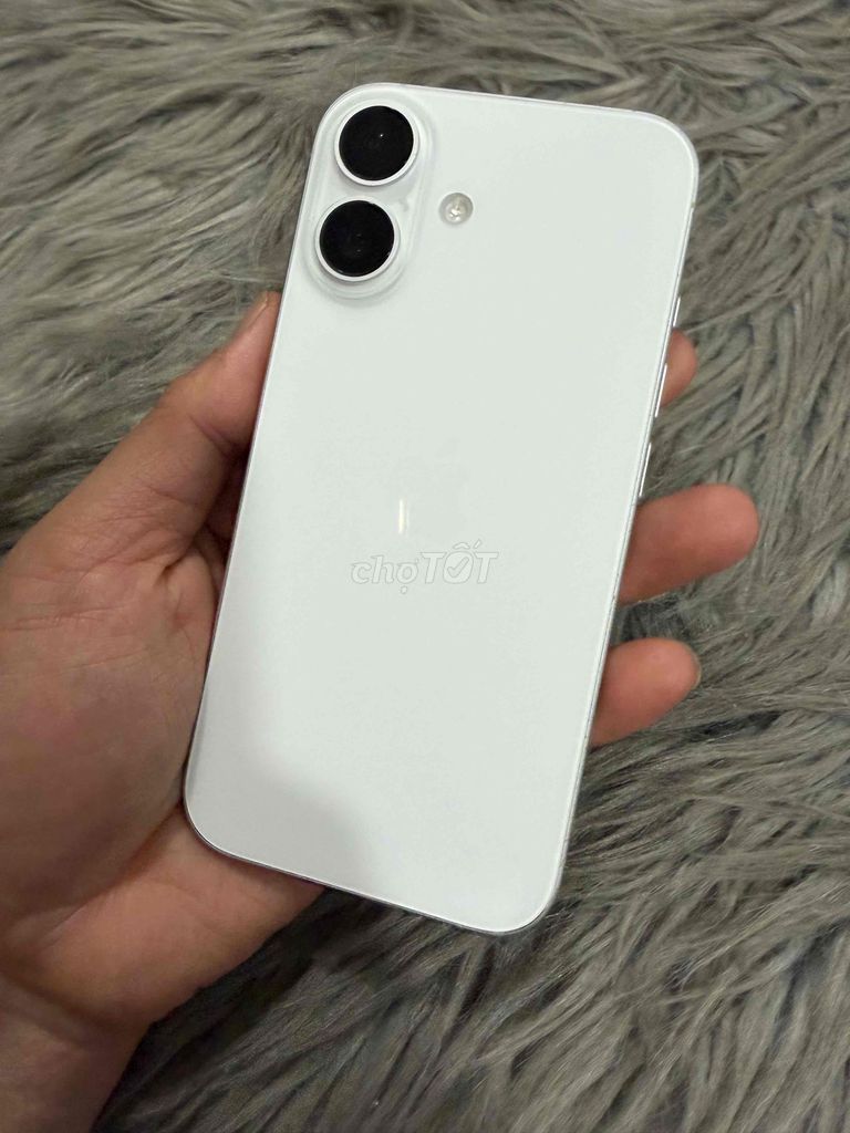 Apple iPhone 16 128GB Trắng 89%. Mua bán Điện thoại tại Thành phố Thủ Đức Tp Hồ Chí Minh được đăng bởi đỗ huy hình 1
