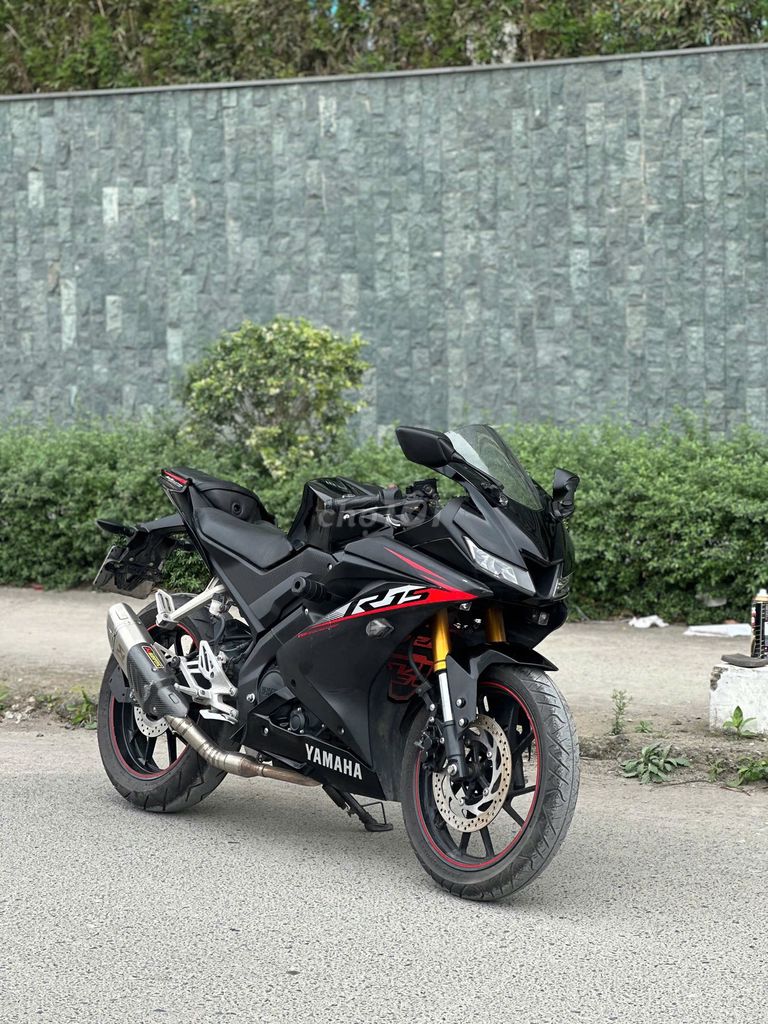 Yamaha R15 chạy 8000km 2021 có trả góp trao đổi ✅. Mua bán Xe máy tại Quận Hoàng Mai Hà Nội được đăng bởi Phú Lý hình 4