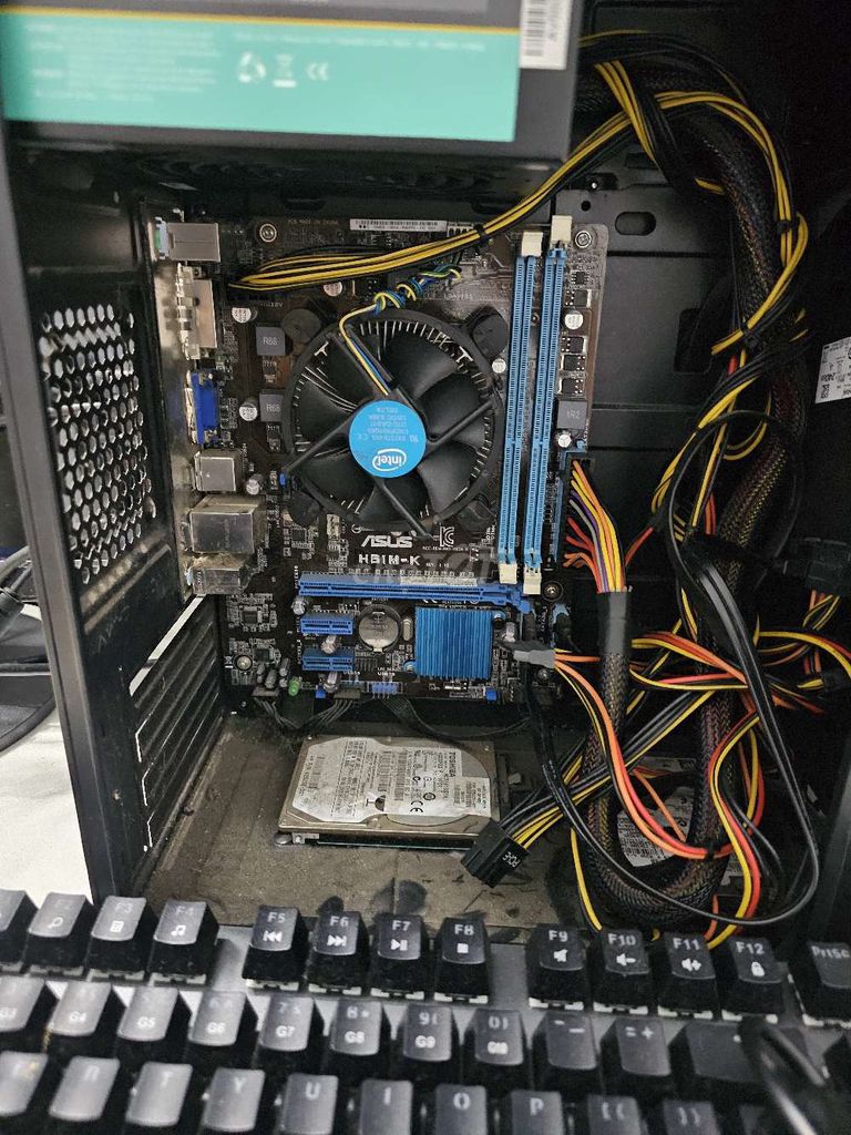 Bán combo H61 + I5 3570