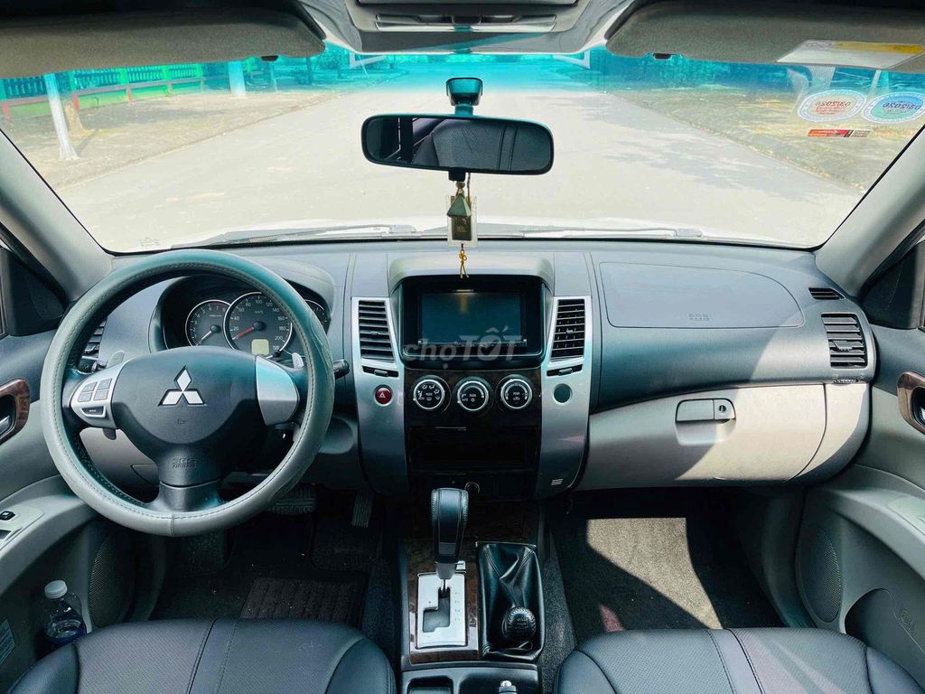 Mitsubishi Pajero Sport 2015 4x4 AT 2 cầu xe đẹp. Mua bán Ô tô tại Huyện Thường Tín Hà Nội được đăng bởi Phạm Hoàng hình 13