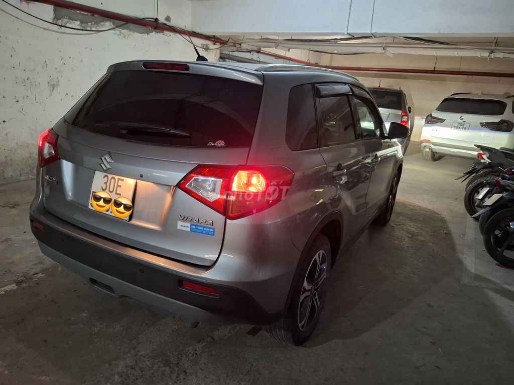 Suzuki Vitara 2016 Xám 38000 km. Mua bán Ô tô tại Quận Cầu Giấy Hà Nội được đăng bởi Ngọc Long hình 8