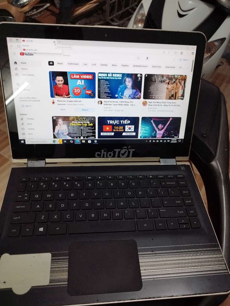 Hp Pavilion X360 i3 7100u thế hệ 7 ram 4G ssd 256G