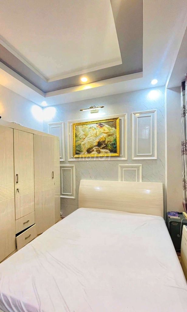 BÁN NHÀ SÁT TỈN.H LỘ 10 - HẺM XE HƠI - ( 4X15M )