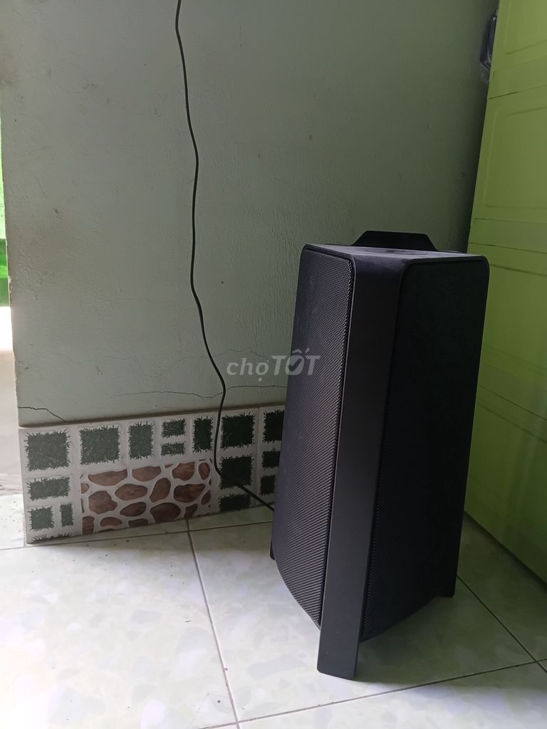 Loa Samsung Đen Mới. Mua bán Tivi, Âm thanh tại Huyện Gò Công Tây Tiền Giang được đăng bởi Trần Quân hình 1