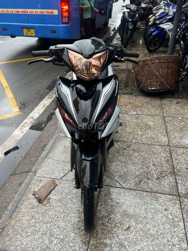 Yamaha Exciter 135 2014 mới 90% biển số thành phố. Mua bán Xe máy tại Quận Tân Phú Tp Hồ Chí Minh được đăng bởi Tuanduy hình 3