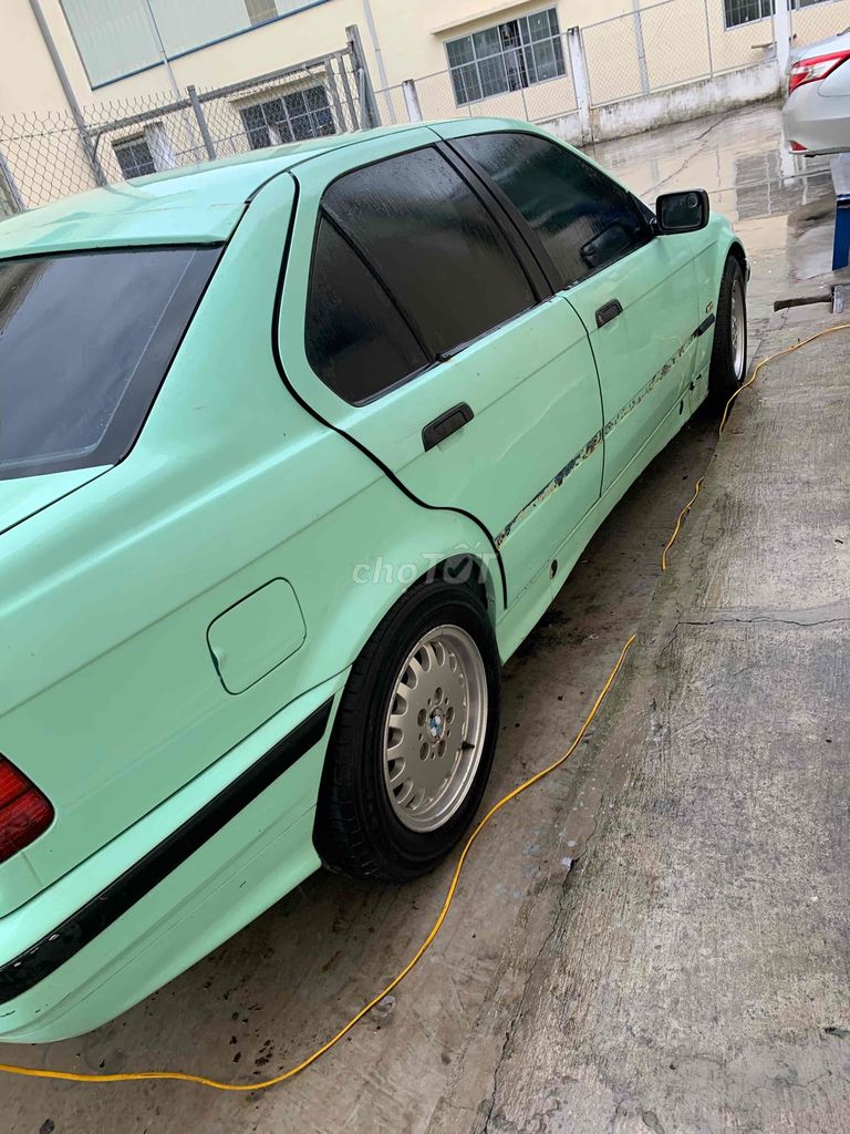 BMW 3 Series 1997 320i - 99000 km. Mua bán Ô tô tại Huyện Bình Chánh Tp Hồ Chí Minh được đăng bởi võ hoàng thành hình 4