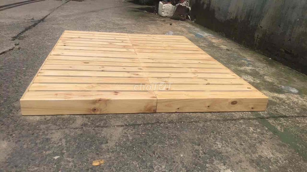 giường pallet gỗ thông mới, khuyến mãi sốc