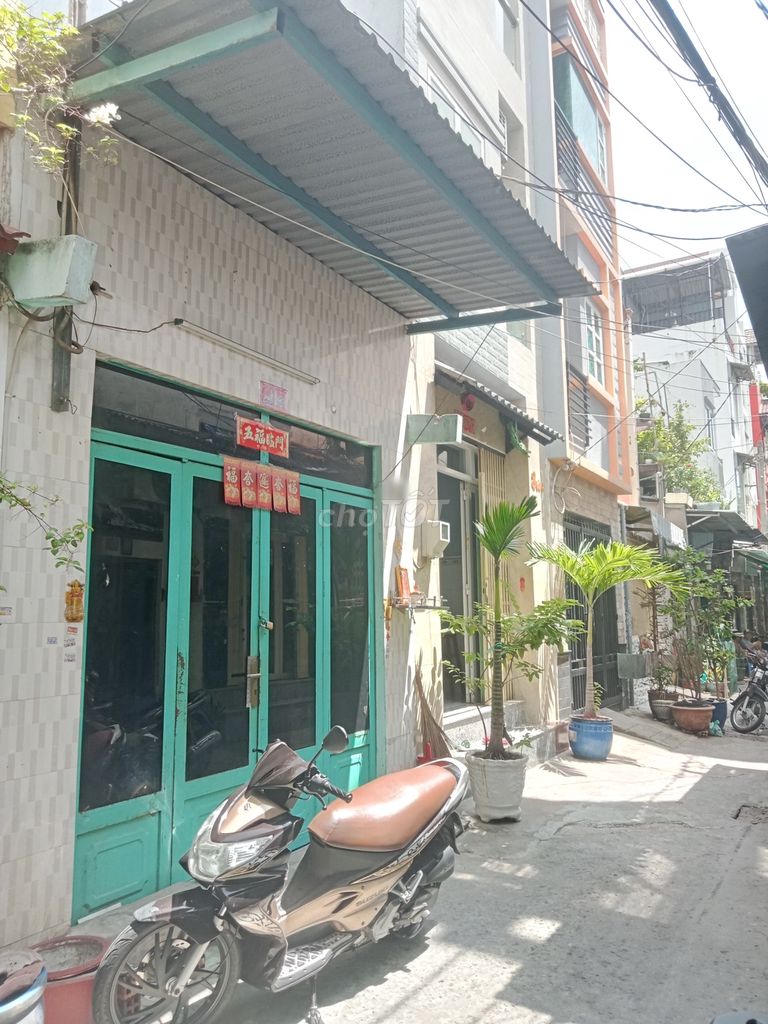 ✅Cho thuê NNC gần MT đường Hưng Phú P10 Q8. Giá 7 triệu