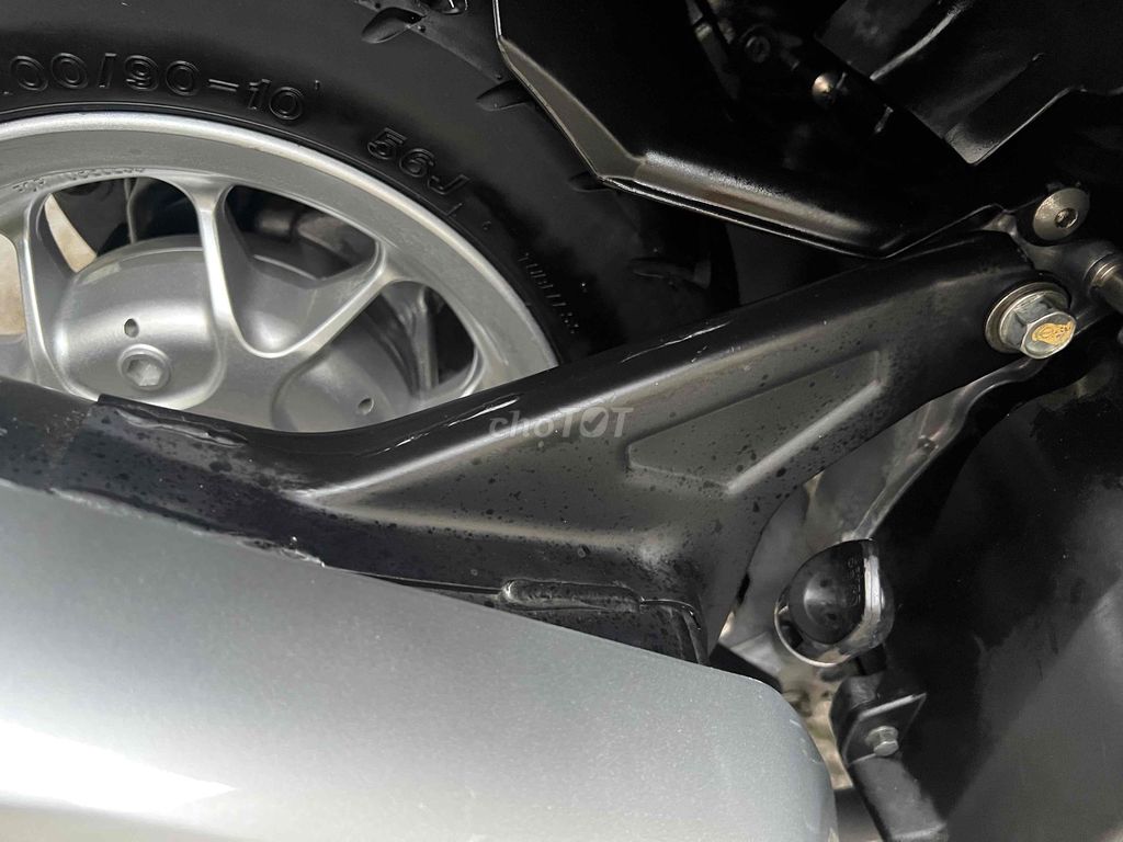 lead khoá ga bs 65B2 zin đẹp. Mua bán Xe máy tại Quận Ninh Kiều Cần Thơ được đăng bởi Vincom HV hình 7