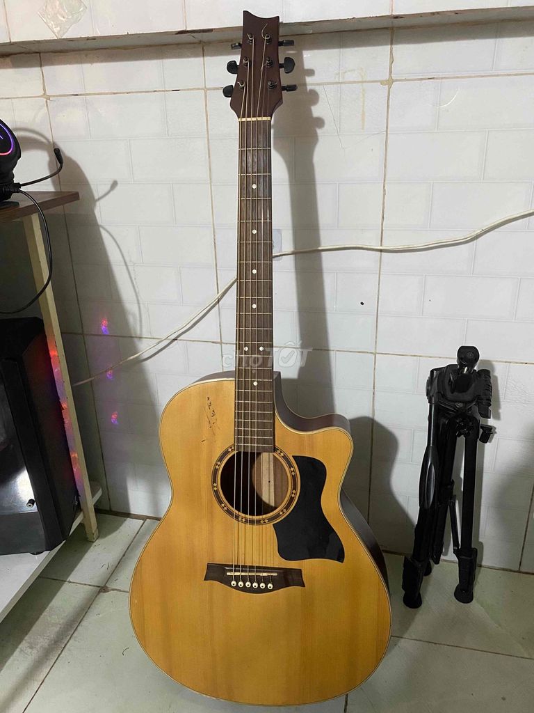 Đàn guitar acoustic gỗ Nâu. Mua bán Nhạc cụ tại Thành phố Dĩ An Bình Dương được đăng bởi Minh Đức hình 1