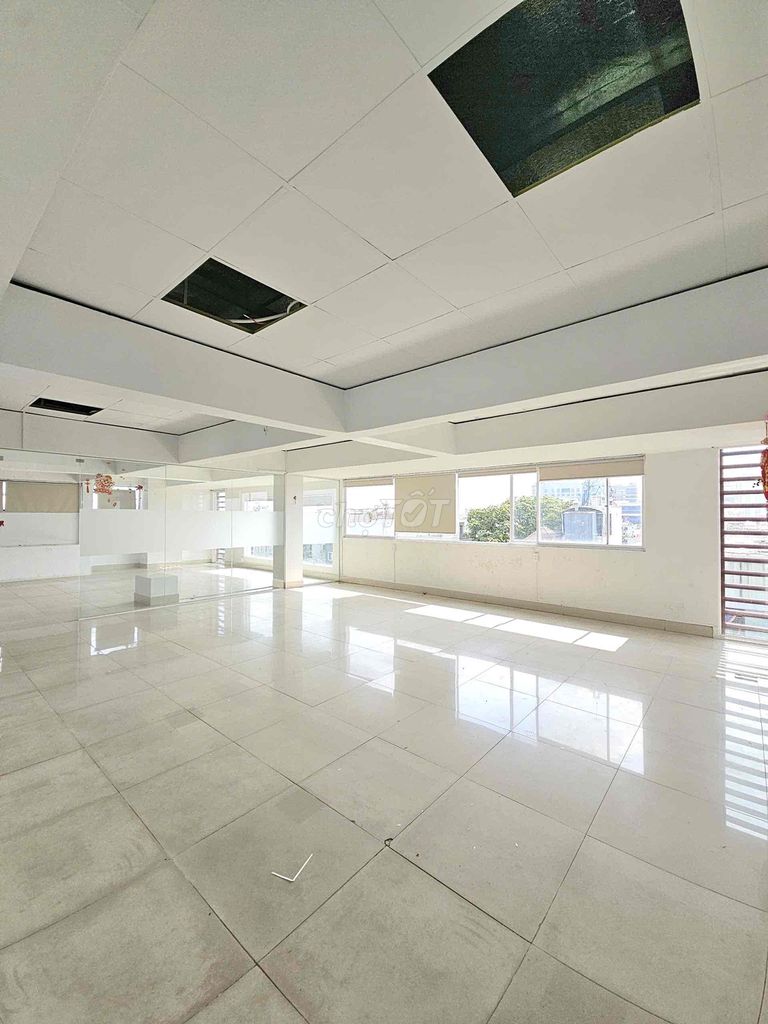 🔥🔥Cho Thuê Văn Phòng 6,6 x12,6m, Đặng Thuỳ Trâm, P13, Bình Thạnh