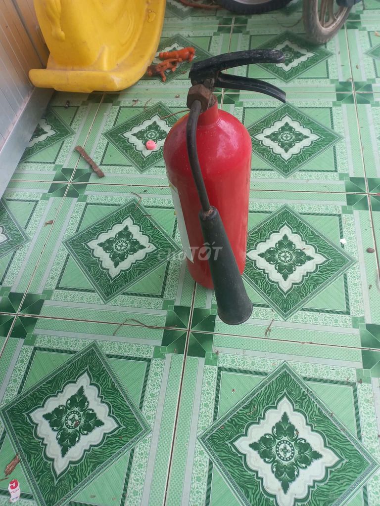 Bình chữa cháy màu Đỏ. Mua bán Đồ chuyên dụng, Giống nuôi trồng tại Huyện Lấp Vò Đồng Tháp được đăng bởi thanh hình 1
