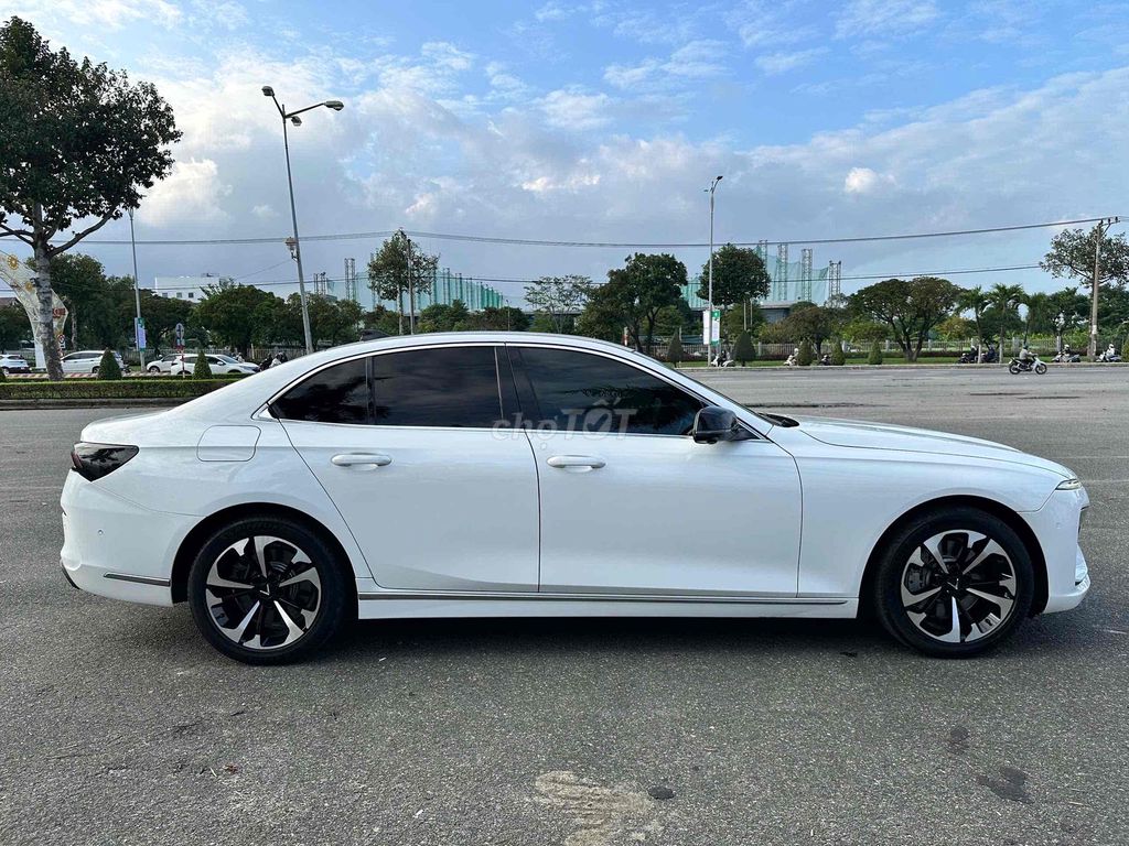 VinFast Lux A2.0 2021 Plus. Mua bán Ô tô tại Quận Cẩm Lệ Đà Nẵng được đăng bởi Nguyễn Duy hình 5