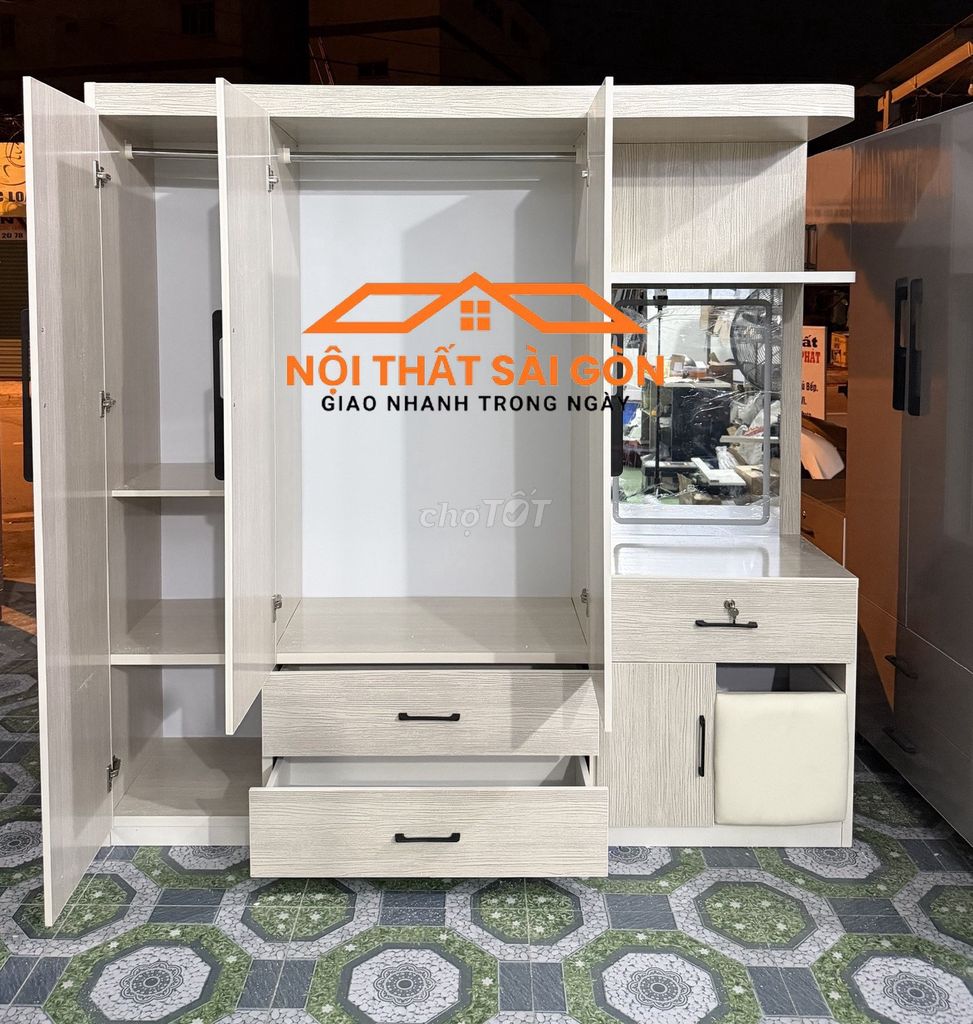 Tủ quần áo Nhựa Đài Loan Vân gỗ 1m8x1m85x45cm. Mua bán Tủ, kệ gia đình tại Quận 5 Tp Hồ Chí Minh được đăng bởi Xưởng Tủ Nhựa Sài Gòn hình 1