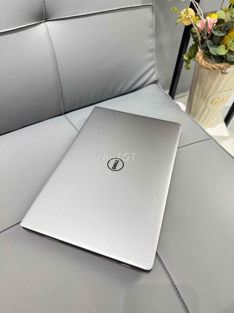 Dell XPS 13 9350 i7 màn hình 3k Touch. Mua bán Laptop tại Quận Tân Bình Tp Hồ Chí Minh được đăng bởi vy hình 1