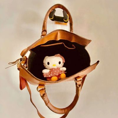 cần tiền pass lại giỏ yêu. Mua bán Túi xách tại Quận Bình Thạnh Tp Hồ Chí Minh được đăng bởi Hướng Dương