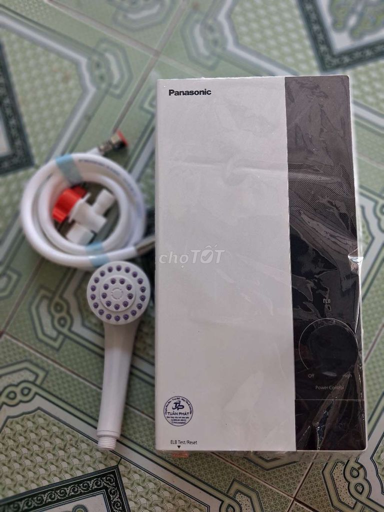 Máy nước nóng Panasonic Trắng. Mua bán Thiết bị vệ sinh, nhà tắm tại Thành phố Rạch Giá Kiên Giang được đăng bởi NHIỆT ĐỚI  hình 1