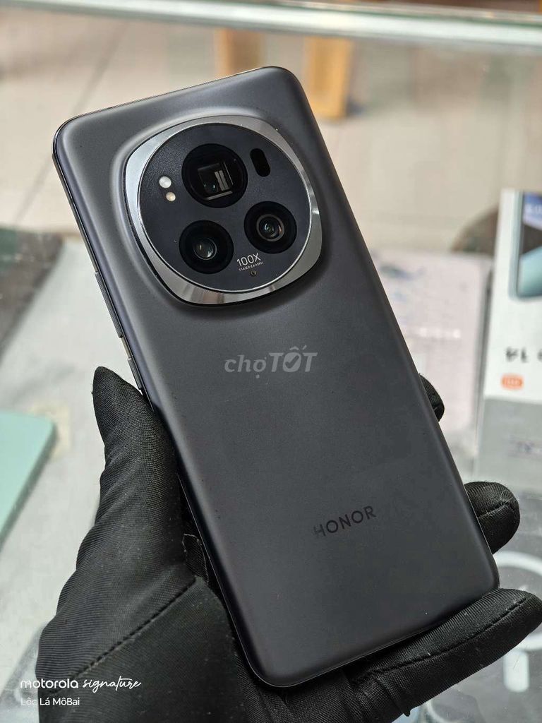 Honor Magic 6 Pro 512GB Đen. Mua bán Điện thoại tại Thành phố Đà Lạt Lâm Đồng được đăng bởi Lộc Lá Mô Bai hình 1