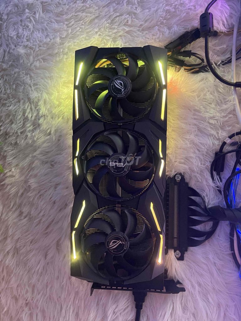 Card đồ họa ASUS ROG Strix RX5700 XT 8G D6. Mua bán Linh kiện (RAM, Card...) tại Huyện Vĩnh Cửu Đồng Nai được đăng bởi Bảo RuBi hình 1
